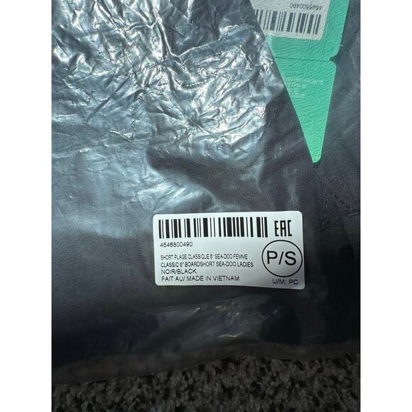 SEA-DOO Women's Classic 6" Boardshort - Black SMALL NEW in package - Picture 3 of 4